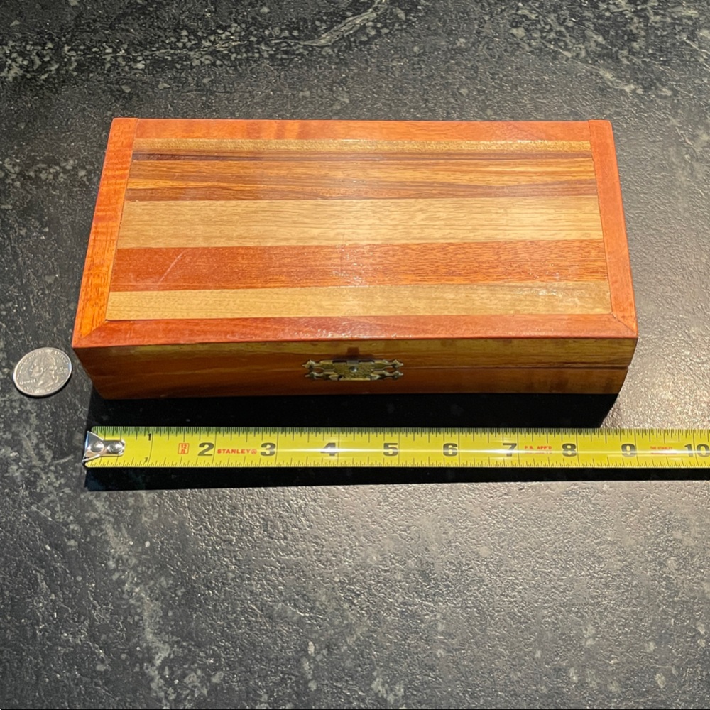 Vintage Travel Backgammon Game in Cute Wooden Box - Picture 6 of 6